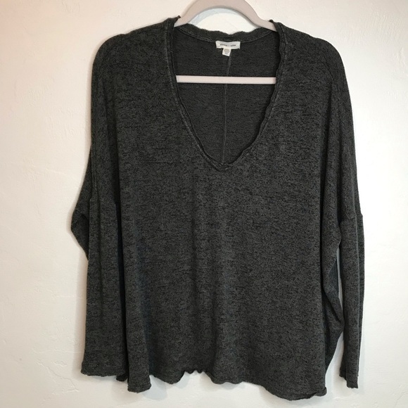 Silence & Noise gray oversized knit top Sz small - Picture 2 of 9